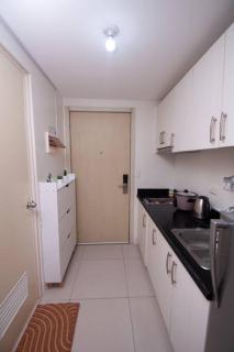 Entire 1-Bedroom Condo in Makati - Manila - 2