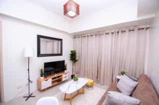 Entire 1-Bedroom Condo in Makati - Manila - 3
