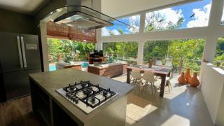 Casa com Piscina, 3 Suites, sala de estar e cozinha completa - 8