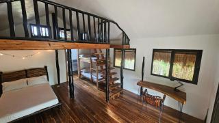 Binga Beach Palawan Glamping & Family Room Cabin - San Miguel - 9
