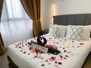 SKY COZY TROIKA RESIDENCE, 1 BEDROOM 4-6 PAX, 2 BEDROOMS 6-8 PAX, POOL VEW, SKY & CITY VIEW, Free Parking, Pool, Unlimited Wifi & Netflix - Kota Bharu - 9