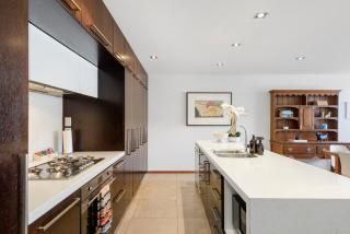 Holly Road Executive Townhouse - Christchurch - 4