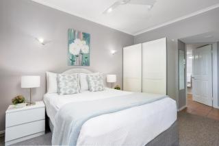 Unique Tropic Escape 111 - 1