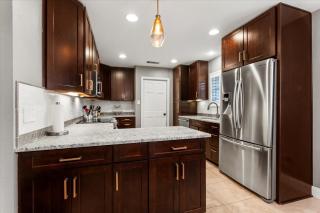 Spacious Retreat W Private Pool & Plenty of Space - Austin - 8