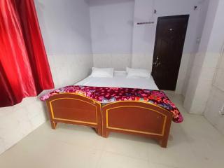 Hotel O HOME RAGHAV HOMESTAY - Ayodhya - 7