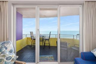 Luxury 9th Floor 1 BR Condo Direct Oceanfront Wyndham Ocean Walk Resort Daytona Beach | 906 - 5