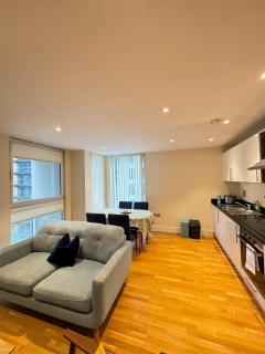 Contemporary 2BD Flat wBalcony Canary Wharf! - Londres - 5