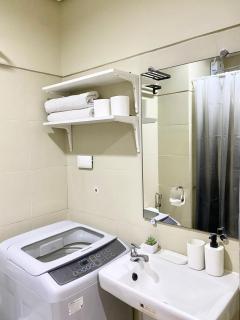 Condo Staycation near Mall of Asia Pasay City - Manila - 1