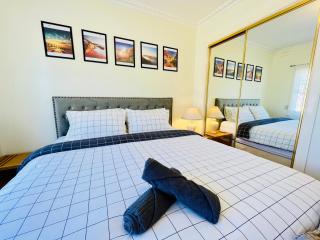 Cosy 4BR Home 15 Minutes Away From Melbourne Airport - St Albans - 2