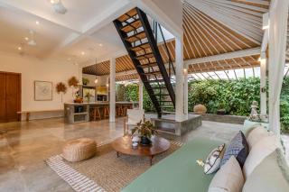 Villa Telma - Charming 2BR Villa in Central Seminyak, Walking Distance to Eat Street - Seminyak - 7