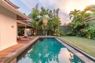Villa Telma - Charming 2BR Villa in Central Seminyak, Walking Distance to Eat Street - Seminyak - 2