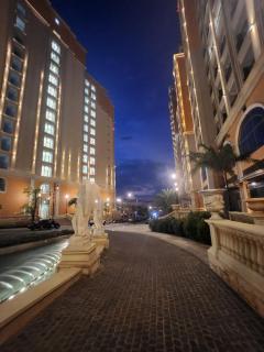 2 Beds Room - Hillside Sunset Town Phu Quoc Island - Phu Quoc - 1