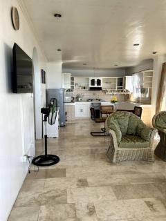 Bobby's Villa Beachfront, Bauang - Bauang - 7