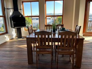 Right in the heart of Knysna - Knysna - 7