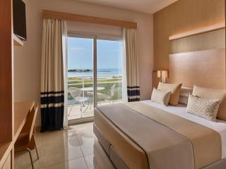 GranSerena Hotel - 9
