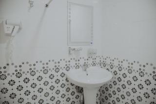 Registan Center Guest House - 8