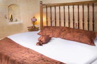 Romantic Cave Hotel - 1