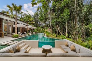 Villa Lumen by BaliSuperHost - 5