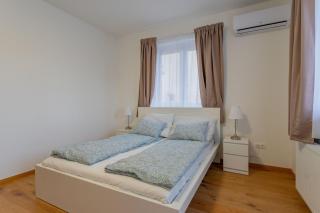 Gardencity Villa Apartman - Budapest - 8