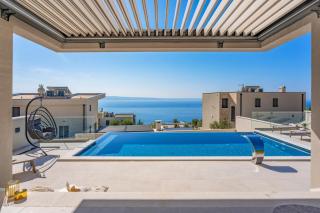 Luxury 5-bedroom villa Princess Korina with heated pool, pool table, sauna, a hot-tub - Podstrana - 4