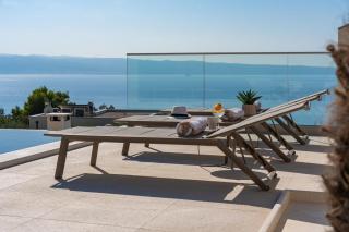 Luxury 5-bedroom villa Princess Korina with heated pool, pool table, sauna, a hot-tub - Podstrana - 3