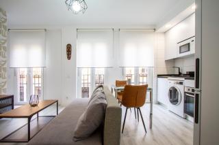 Apartamentos Cuatro Caminos - Madrid - 6