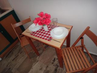 Amfi Apartments - Kardamaina - 1
