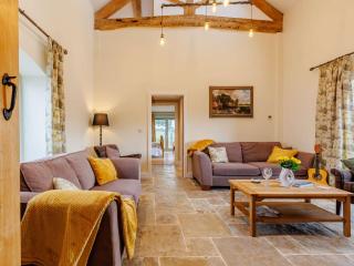 3 Bed in Whitchurch 88915 - - 5