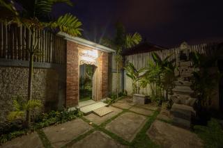 Omkara Bhumi Canggu Villa - Dalung - 2