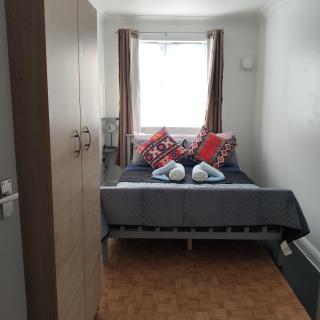 Charming and Stylish 2-Bed Apart - London Dagenham - Dagenham - 5