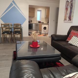 Charming and Stylish 2-Bed Apart - London Dagenham - Dagenham - 9