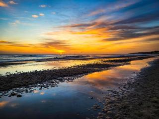 14, Sundowner Holiday Park, Hemsby - Two bed chalet, sleeps 6, bed linen and towels included - pet friendly - Hemsby - 7
