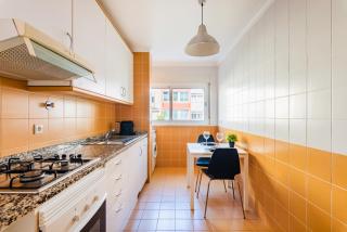 Olaias Flat (with Free Parking) - Lisbona - 8