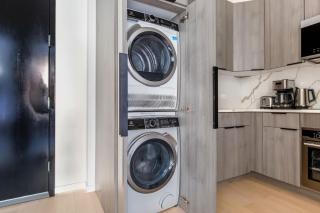 UWS 2br w elevator wd nr central park NYC-1300 - New York - 5