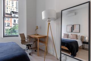 UWS 2br w elevator wd nr central park NYC-1300 - New York - 2