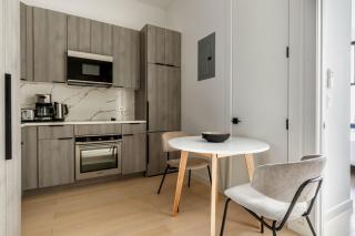 UWS 2br w elevator wd nr central park NYC-1300 - New York - 8