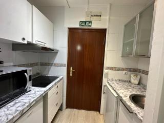VER4 - Centro a 100 metros - Playa a 600 metros - Wifi - Piscinas - Fire Stick Amazon - Torremolinos - 4