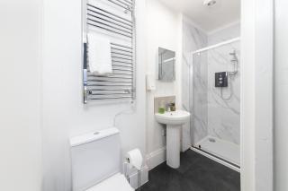Gloucester Serviced Apartments - Gloucester - 8