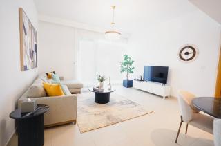 CitiHome- Iconic 1BR Stylish Living at Creek Horizon - Dubái - 6