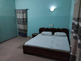 Chambre privée pavé kérékou calavie - 5