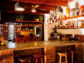 Ebonymoon Guest House - 3