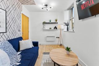 30 percent off! Lovely Yorkshire Duplex - Sleeps 6 - Netflix - 1