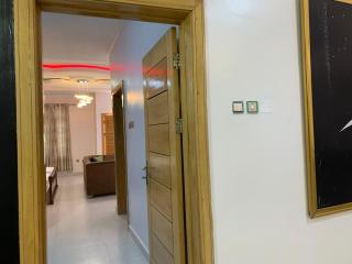 FULLY SERVICED LUXURY HOME - 1