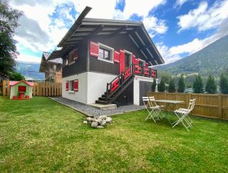 Charming Chalet With Garden In Les Houches - 6