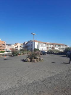 Studio piscine proche plage et village naturiste - 9