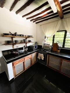 Sega House, a beautifully curated haven in Diani - Diani Beach - 3