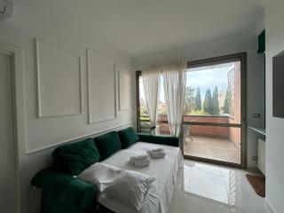 GREEN HOUSE - PARCO TIRRENO by Ohana - Roma - 2
