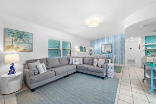 Aquaverde Beach House - 2