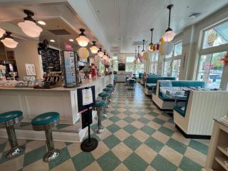 Palmetto Breeze, Golf Course New furniture, carpet - Johns Island - 5