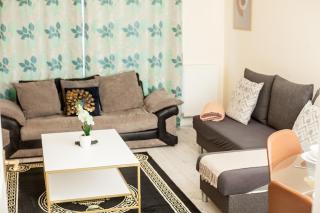 Avril Warwickshire Home Stay - Nuneaton - 3